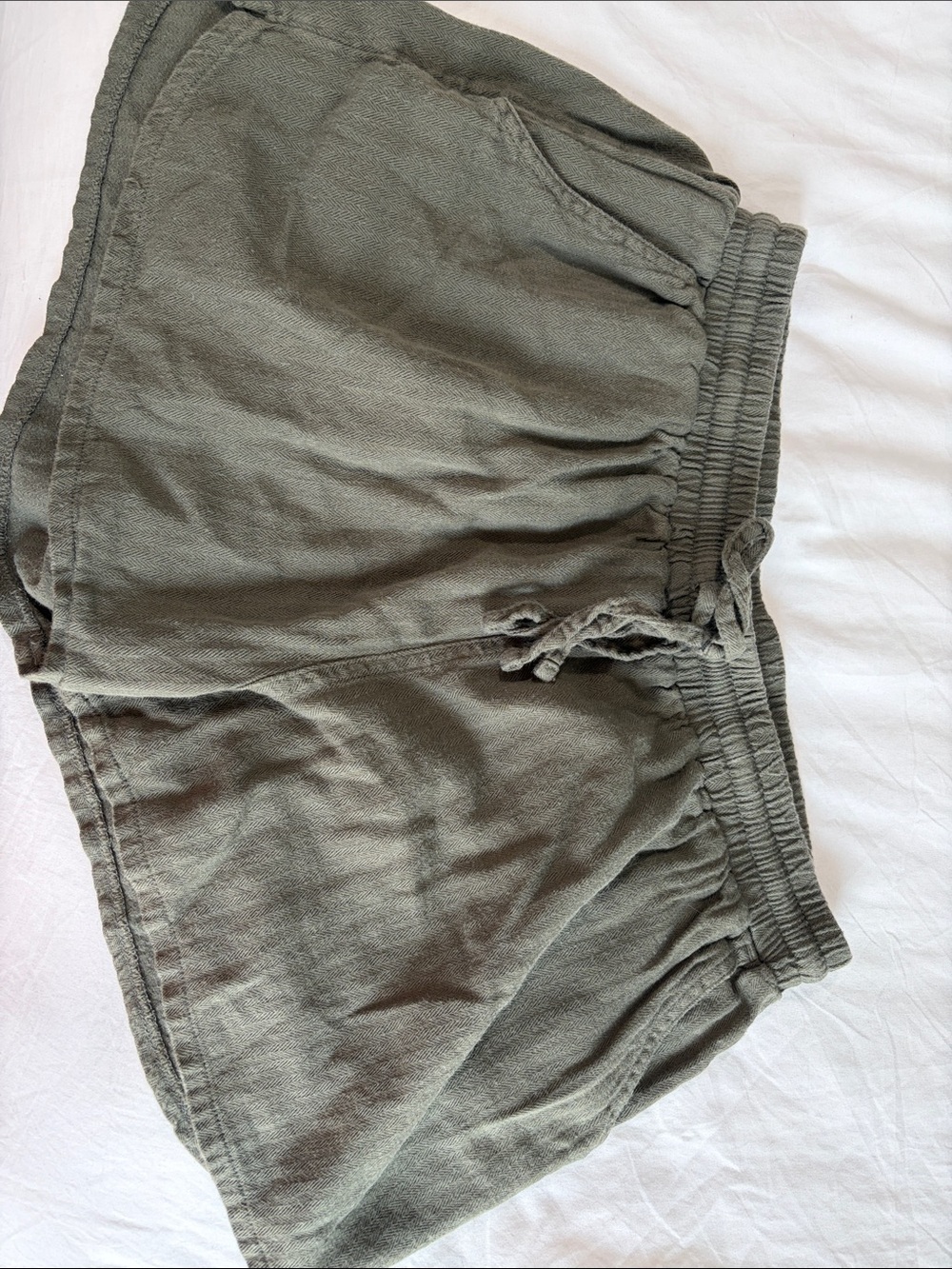 Universal Thread Olive Drawstring Athletic Shorts